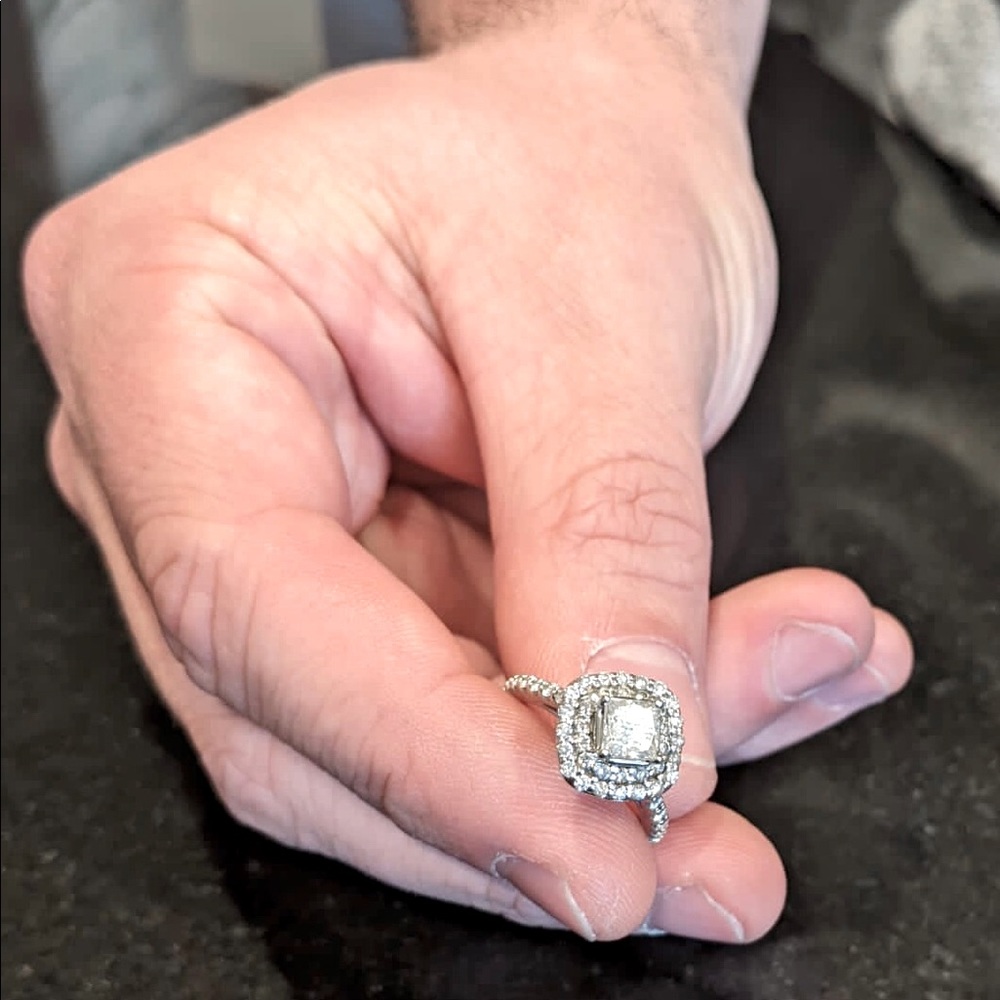🌟⭐️ REAL AUTHENTIC NATURAL DIAMOND ENGAGEMENT RING!!! 💫🌟